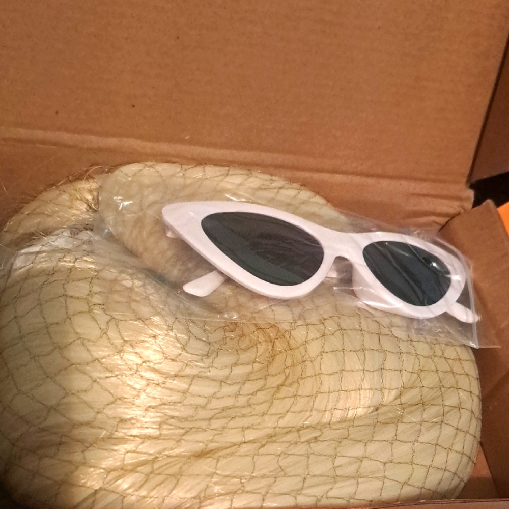 Cosplay Wig & Cat Eye Sunglasses Bundle New In Box